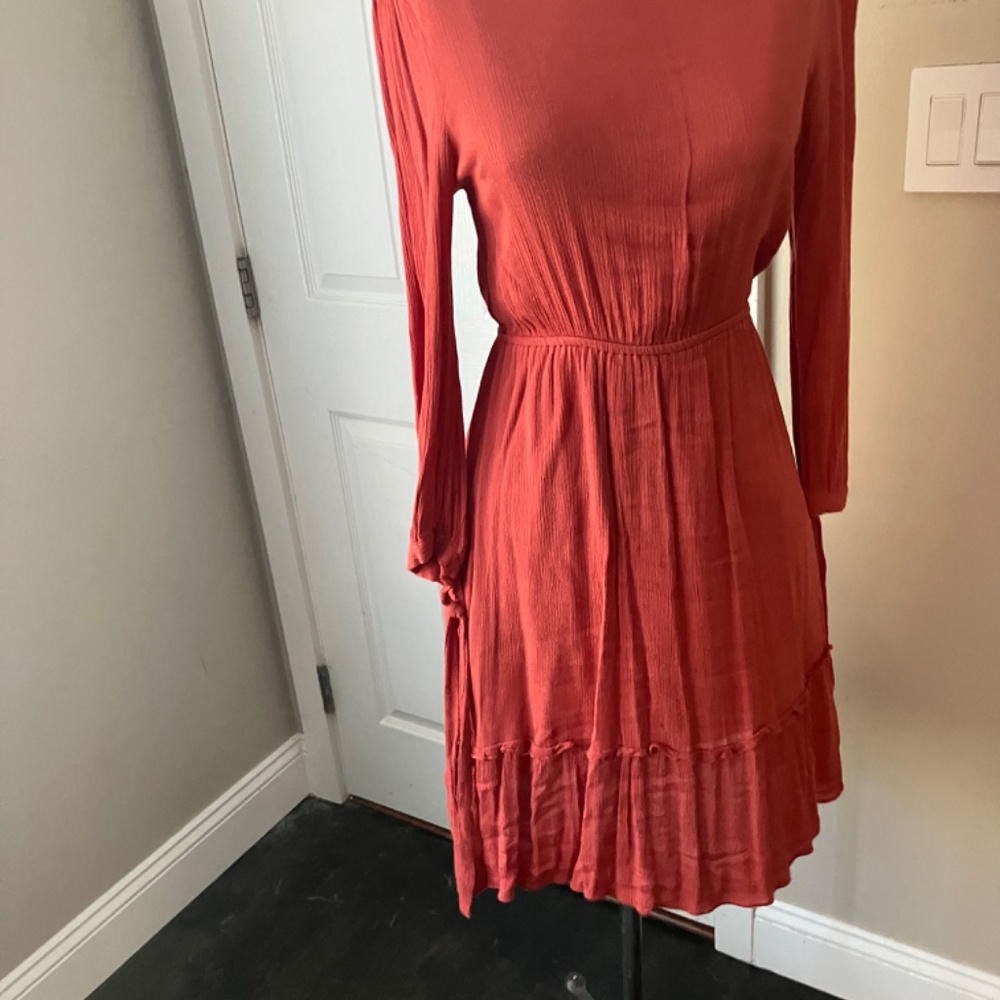 Dress - Picture 6 of 7